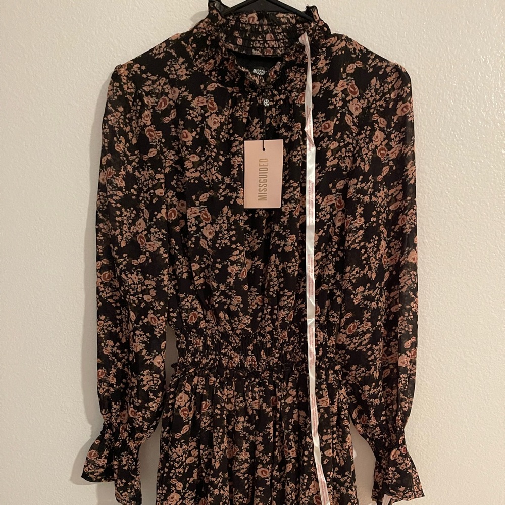 Missguided Black Floral Long-Sleeve Smocked Waist Dress